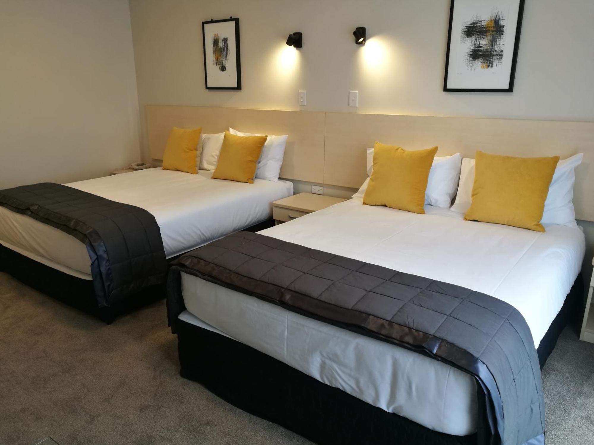 Deluxe King Room,752420366:JPEG
