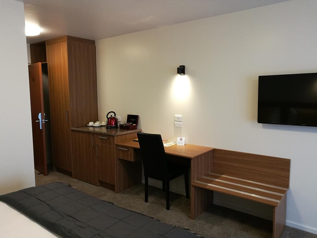 Deluxe King Room,752420366:JPEG