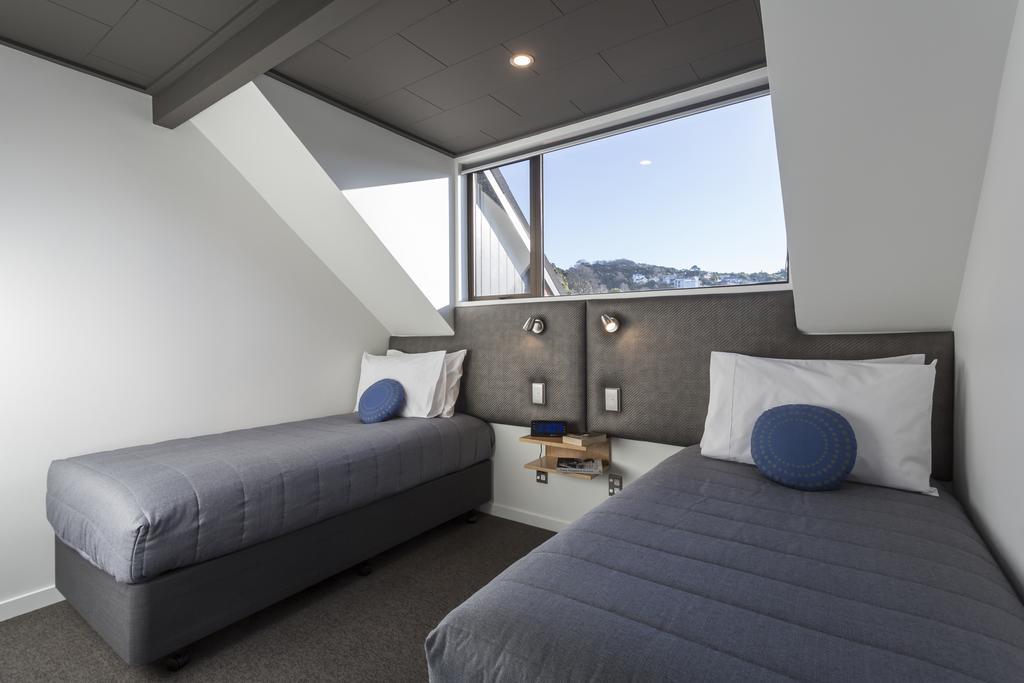 One-Bedroom Apartment,560354166:JPEG